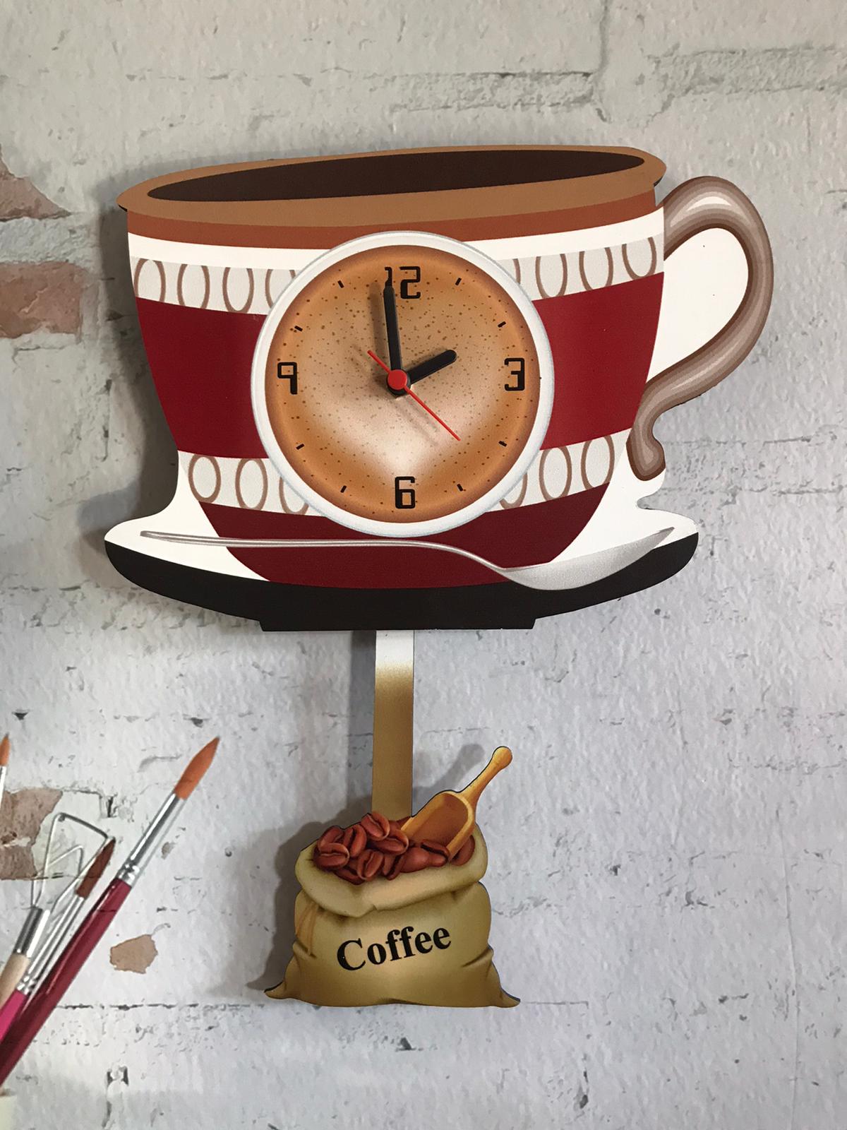 Sallanır Sarkaçlı Dekoratif Kahve Fincanı Duvar Saati Tablo