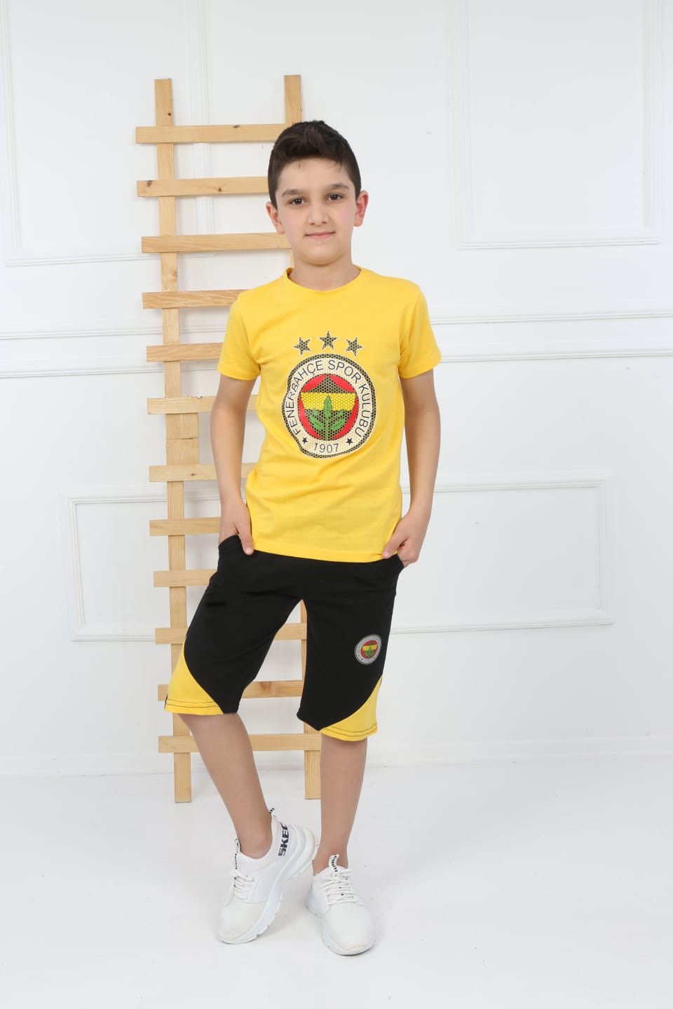 Erkek Çocuk Fenerbahçe Taraftar Takımı