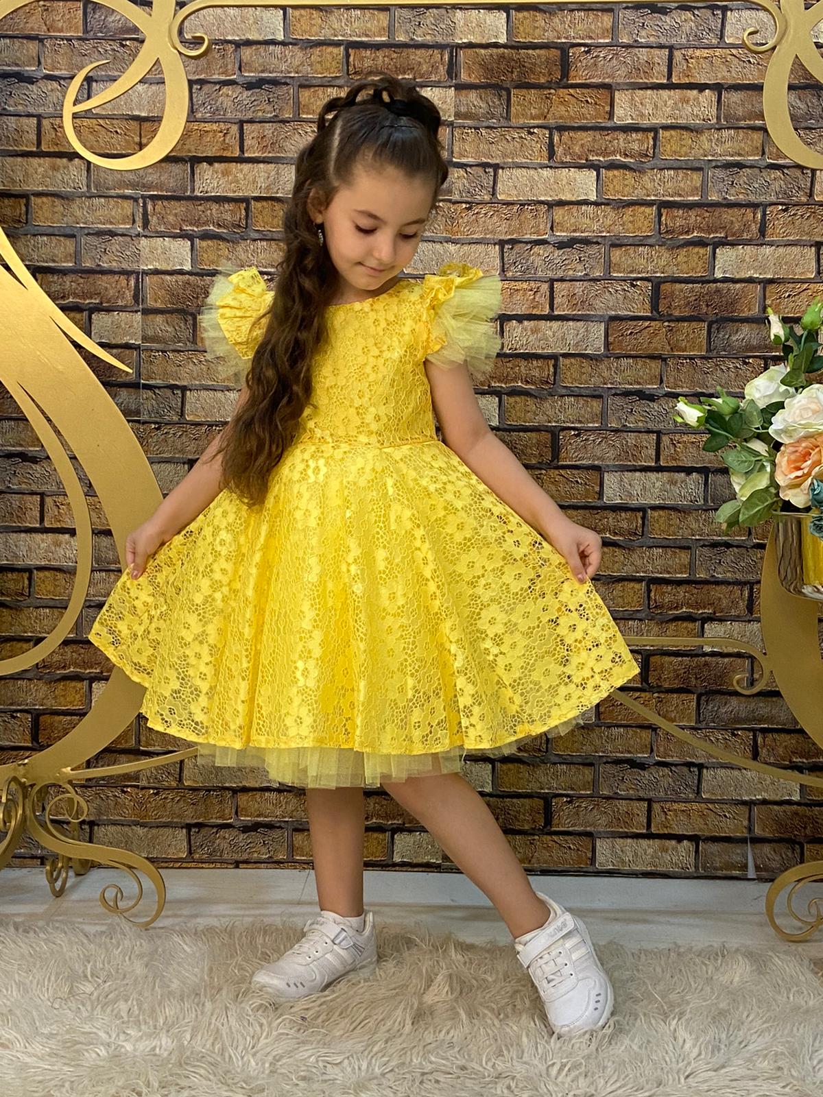 Pamuk Astarlı Papatya Dantel Sarı Kız Çocuk Elbisesi