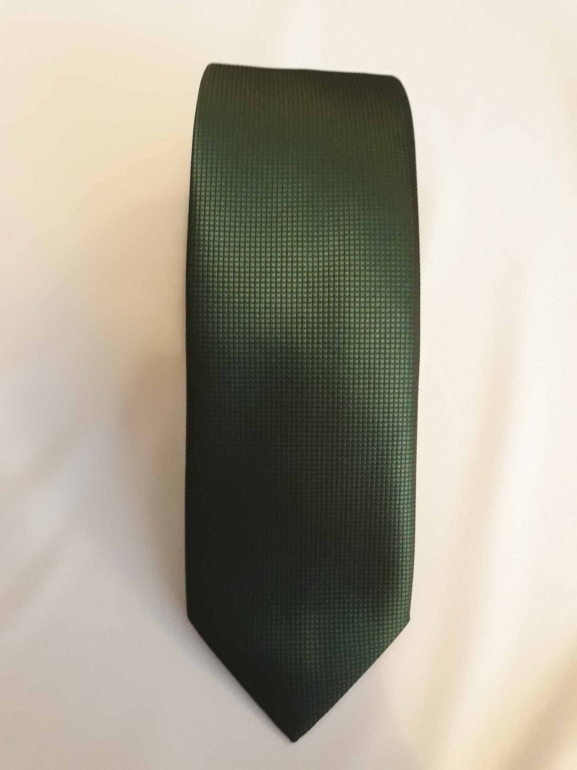 Pierre Cardin kravat.Koyu yesil.Orjinal urun.%100 Microfiber.