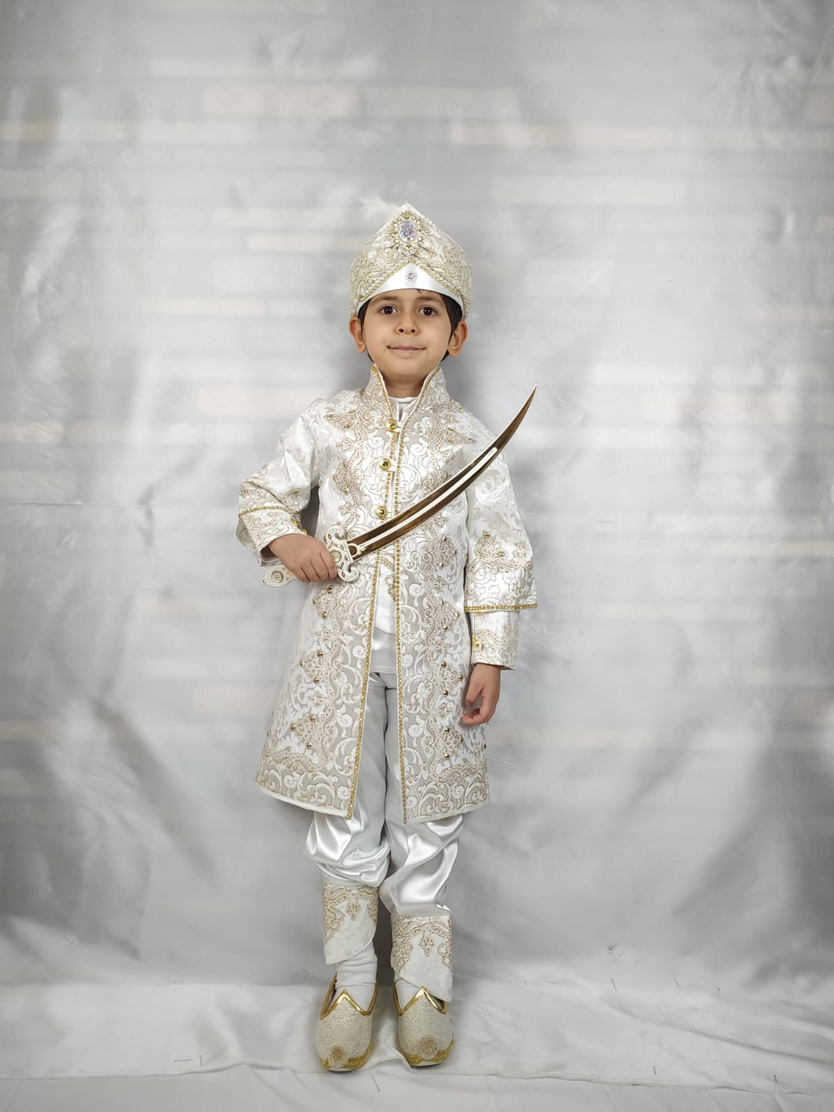 (0-10 Yaş) Krem Altın Renk Sultan Model Sünnet Kıyafeti